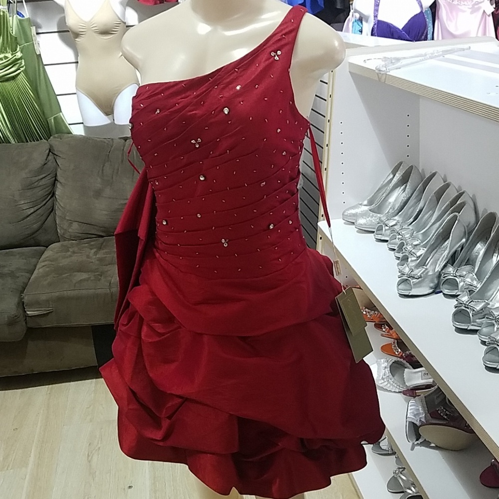 Short dress